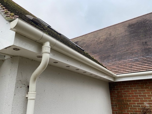Residential gutter cleaning experts in Chalfont St Giles, Buckinghamshire